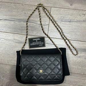Chanel wallet on chain